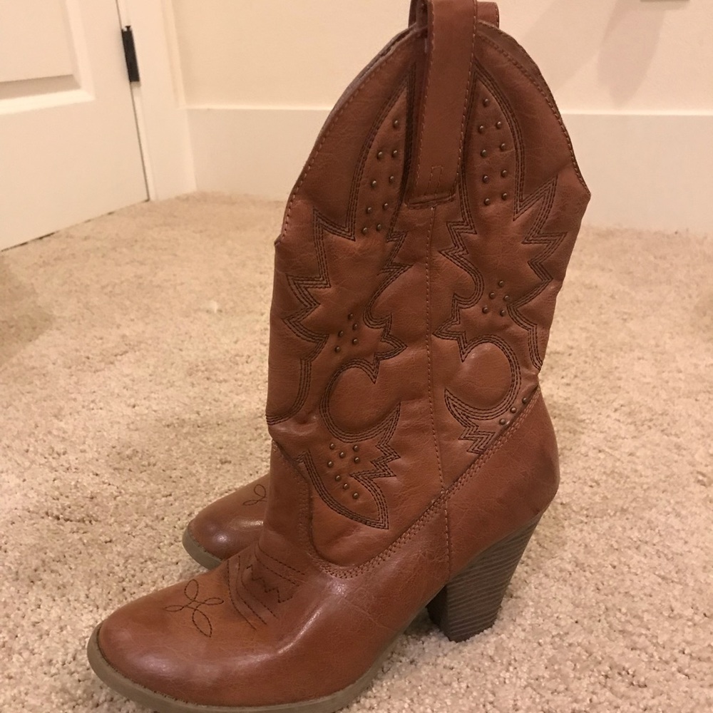 Cowboy boots